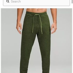 Lululemon Engineered Warmth Jogger NWT M